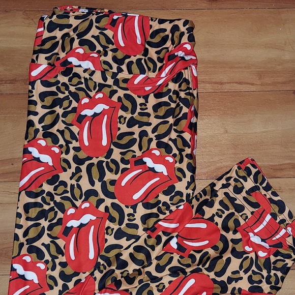 Custom capris - Picture 1 of 1